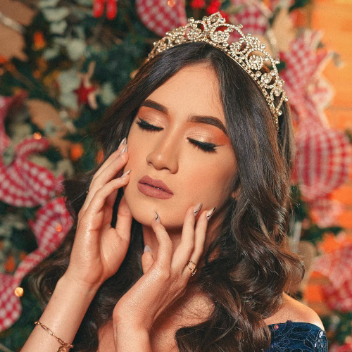 Retoque de maquillaje para quinceaÃ±eras